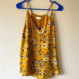 Yellow strapless blouse